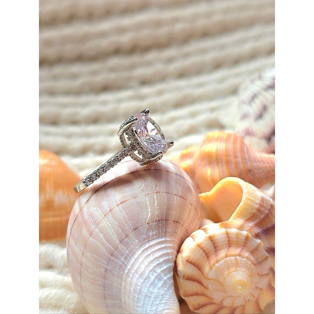 🍒3.5 CT🍒 SIMULATED DIAMOND RING - Picture 6 of 9